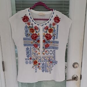 Savanna Jane Heavy Floral Embroidery Women's Cotton Top Sz L
